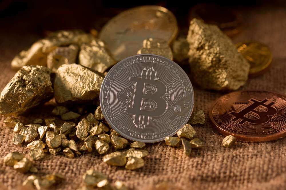 Bitcoin presteert consistent beter dan goud en S&P 500